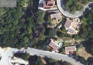 Terreny residencial  Carrer puig de la corona 
 gualba (barcelona)