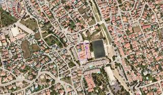 Etagenwohnung  Cl africa  pl: pt:
 alella (barcelona)