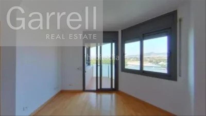 Foto 1fe63f46-3545-46f0-b523-0ea3130b7aa0. Etagenwohnung mit parking in Eixample Sant Joan Despí