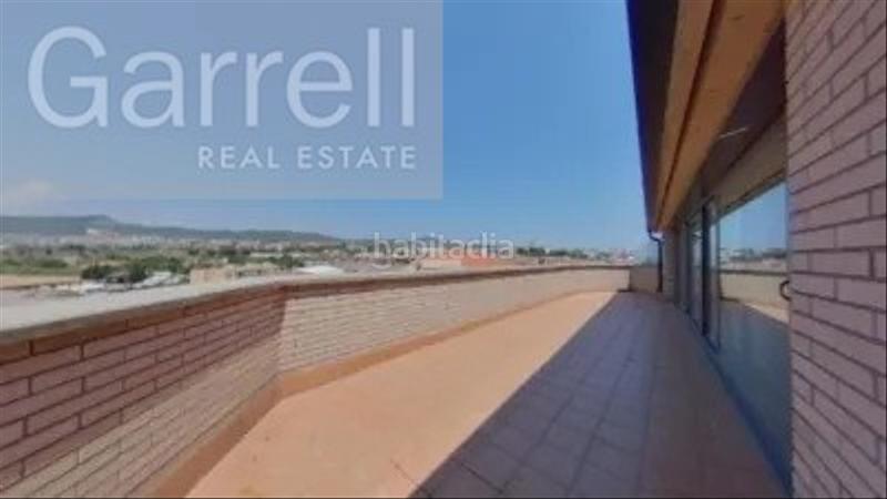 Foto d66695f3-6c32-4c97-aa31-12d86be0105b. Etagenwohnung mit parking in Eixample Sant Joan Despí