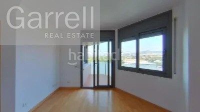 Foto 1fe63f46-3545-46f0-b523-0ea3130b7aa0. Flat with parking in Eixample Sant Joan Despí