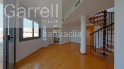 Foto f87b9f7e-8b98-4e31-b5e3-e8eb82243d5b. Flat with parking in Eixample Sant Joan Despí