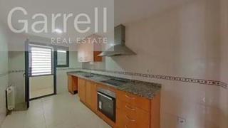 Pis  Ernest lluch 
es: pl: pt:b
 polinya (barcelona)