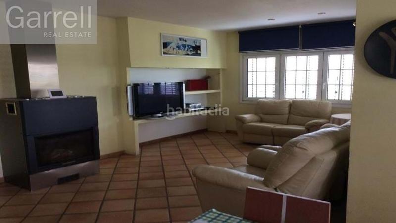 Foto 6aac6fd9-b76e-44d7-a765-f936b9b045aa. Chalet avec piscine dans Urbanitzacions Argentona