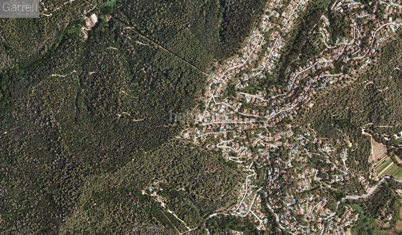 Foto efe17a5f-d2d4-4e70-ad80-4c0f201a31a9. Chalet avec piscine dans Urbanitzacions Argentona