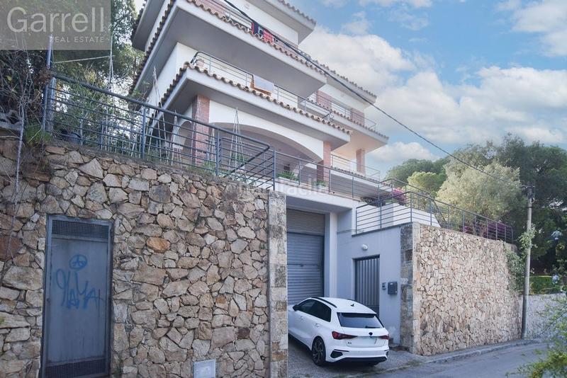 Foto e4e046e8-25fa-4d35-b2ff-7a0b7a1a122d. Chalet mit pool in Roca Grossa Lloret de Mar