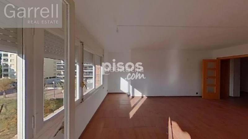 Foto 5824c603-bc5d-4bb9-9c10-f2f3981b1d87. Appartement dans Barri Marítim Torredembarra
