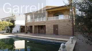 Chalet  Carrer josep mompou