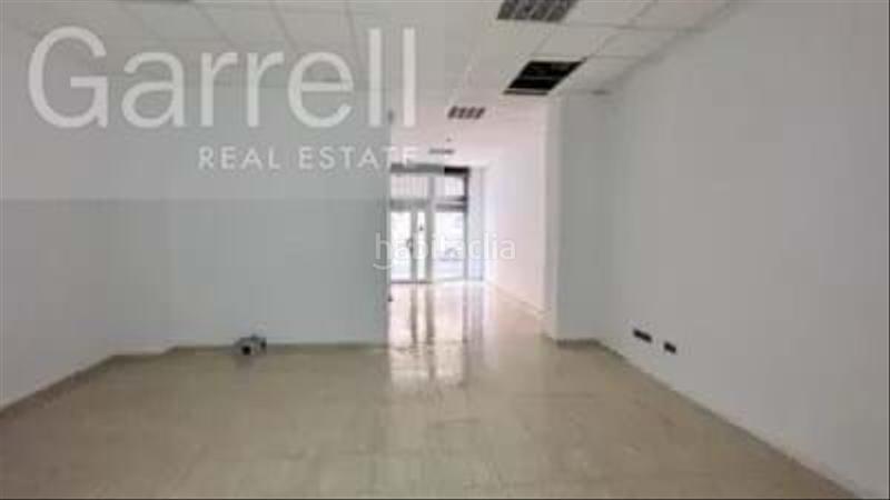 Foto 090dfcd4-86db-42ff-b31c-29a480aee590. Local comercial en Centre Torredembarra