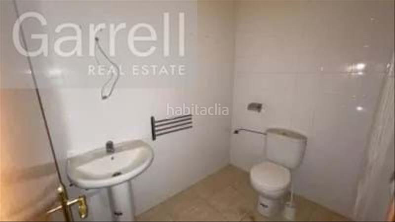 Foto d486b57b-a493-4056-ad1a-f9e2f85ec9a7. Local comercial en Centre Torredembarra