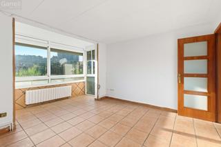 Appartement  Rd pedret  es: pl: pt:
 girona (girona)