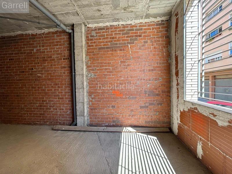 Foto 07fe1e89-0e50-43ea-b4fe-adf6281de690. Lloguer local comercial a Canovelles