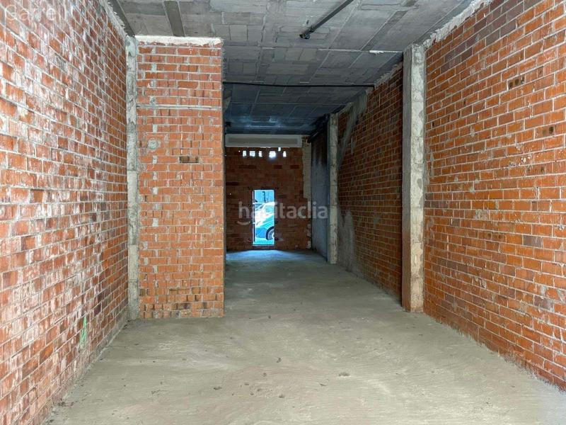 Foto 962e29b7-f837-4dc1-baf8-472dbb24291b. Lloguer local comercial a Canovelles