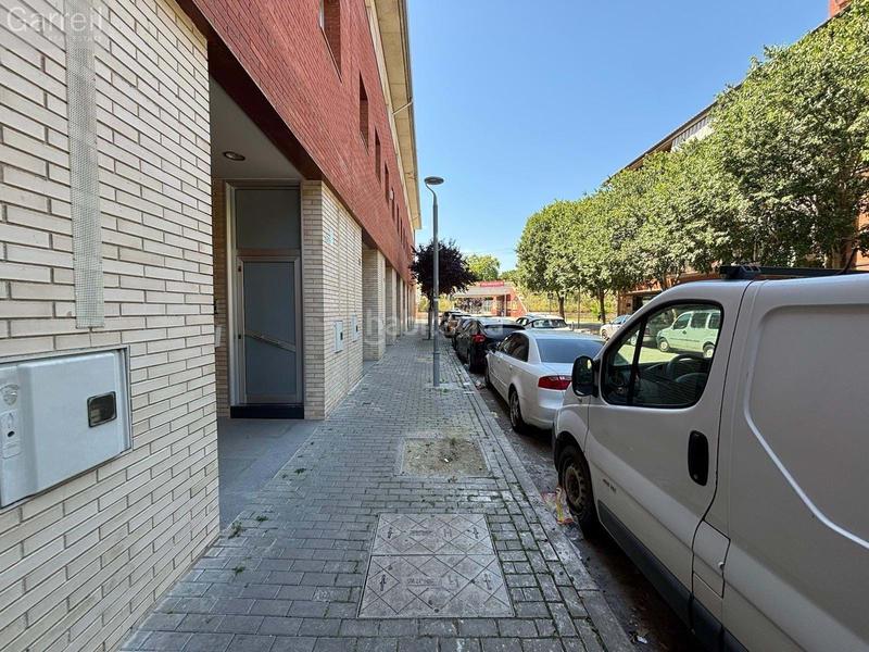 Foto b7db076f-480d-4e31-9f36-53fa6beddb7e. Lloguer local comercial a Canovelles