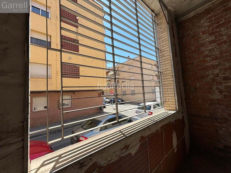 Foto cd0835ba-9563-45ee-a5e6-ce55e356990e. Lloguer local comercial a Canovelles