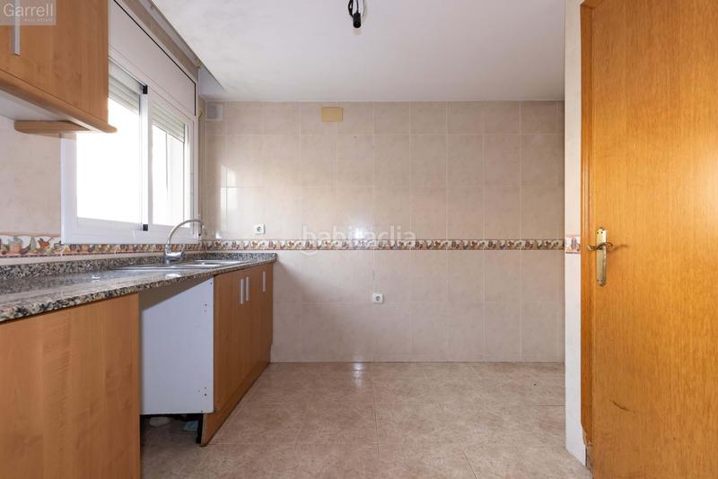 Foto 40340356-00c2-4a7a-a189-343b1954d299. Casa a schiera con parcheggio in Roda de Barà