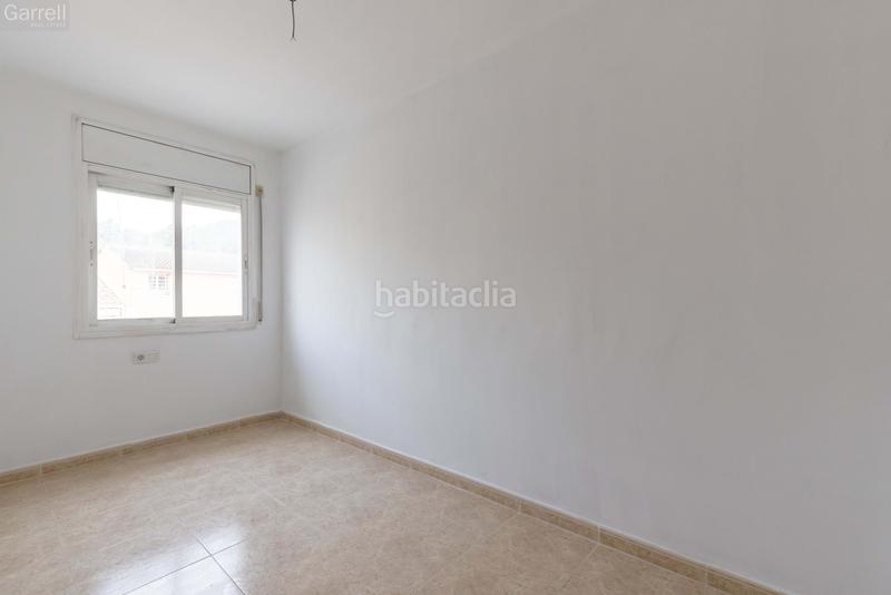 Foto 666dd852-dc66-416f-8c0c-576ef5b64f5c. Reihenhaus mit parking in Roda de Barà