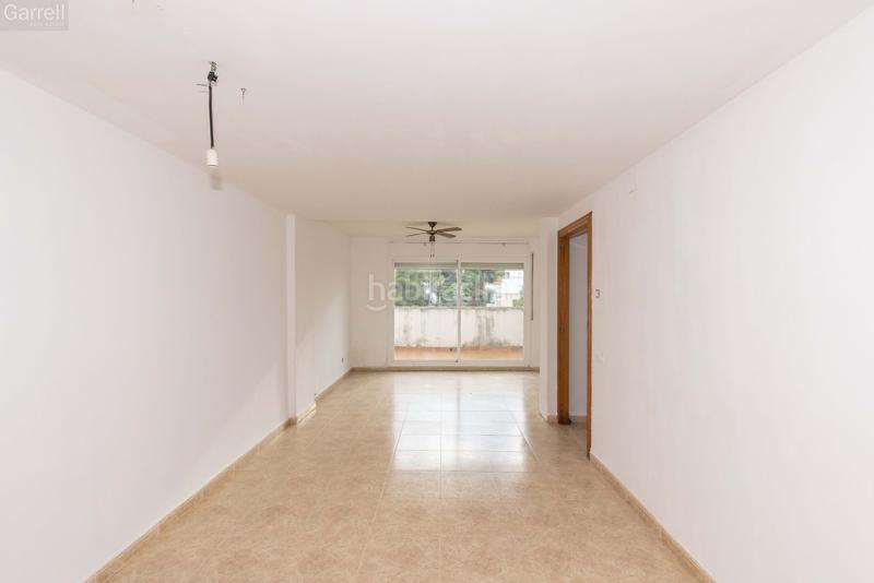 Foto 9356a71d-68bb-40cd-a644-b6e6bce89bb4. Reihenhaus mit parking in Roda de Barà