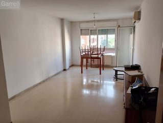 Pis  Av carrilet  es: pl: pt:
 reus (tarragona)