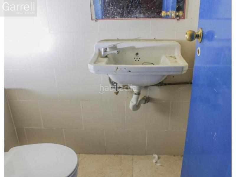 Foto fbc1b937-cb56-464e-a92c-3eccd26f6b01. Business premise in Raval Barcelona