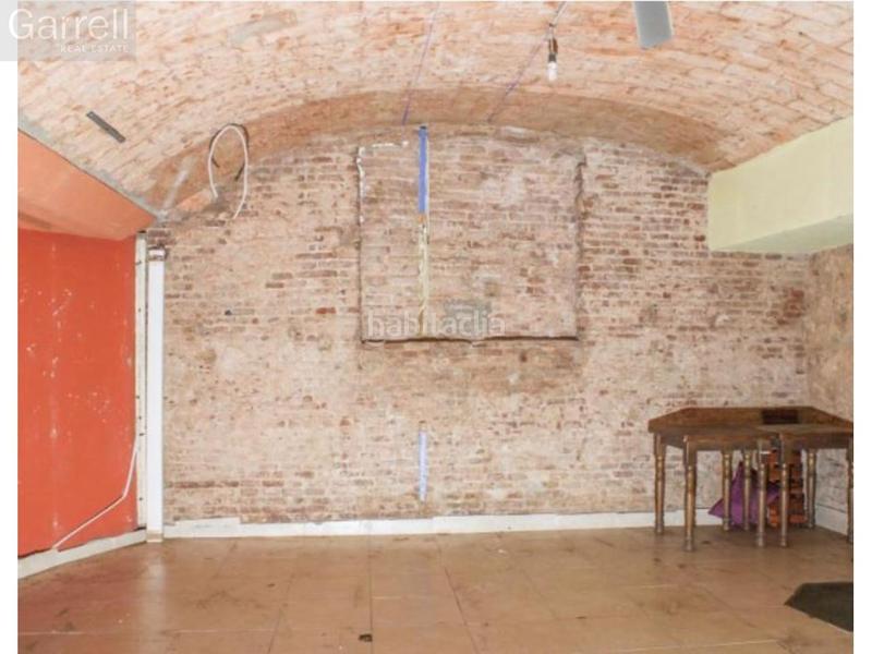 Foto 237e9259-cf71-42c6-b25b-4ecc73c83389. Local commercial dans Raval Barcelona