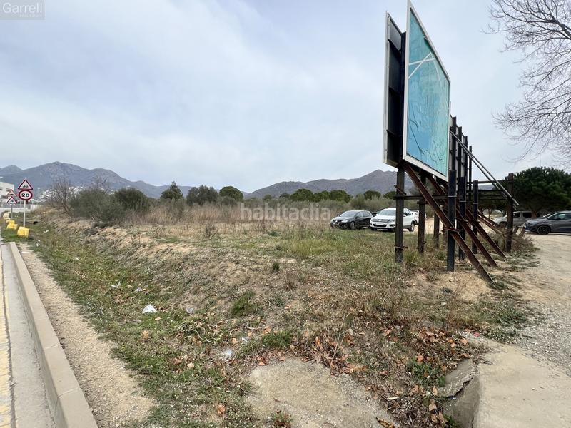 Foto bed5d98f-12b8-4f7a-b3e2-f6854c9a8385. Terreny residencial a Centre Roses
