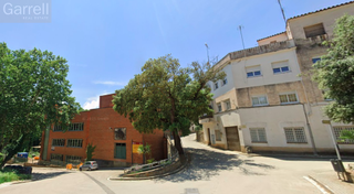 Appartamento  Cm pou del glaç 
es: pl: pt:
 dosrius (barcelona). Inmubele ocupado  no visitable.