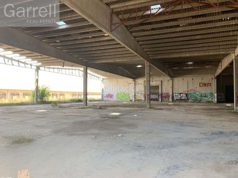 Foto 5f65dc85-8d62-46f8-ba53-8773c594a20c. Nau industrial a Puigpelat