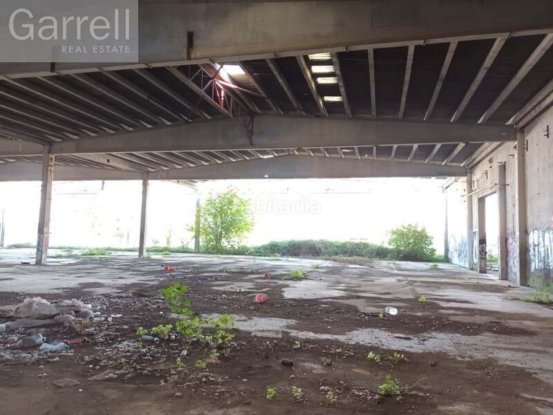 Foto e685c4e3-e0f3-4042-a10c-65d13684f197. Nau industrial a Puigpelat