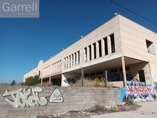 Bâtiment à usage industriel  Pl sau  industrial
 puigpelat (tarragona)
