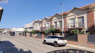 Haus  Cl ponent 
 santa susanna (barcelona). El inmueble se encuentra ocupado ilegalmente por terceros y sin