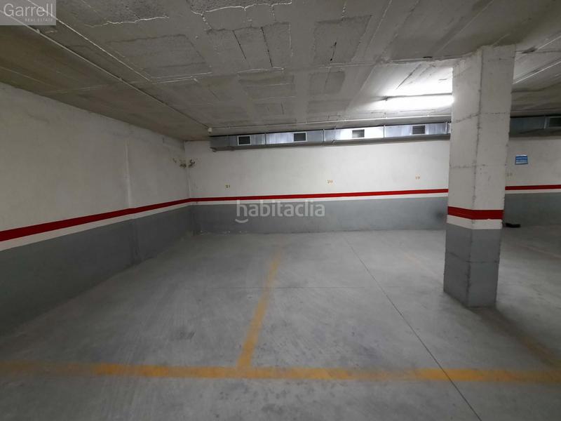 Foto a416f9f2-0d0b-400f-8cb8-a8cce3560224. Autoparkplatz in Estació de França Mollet del Vallès