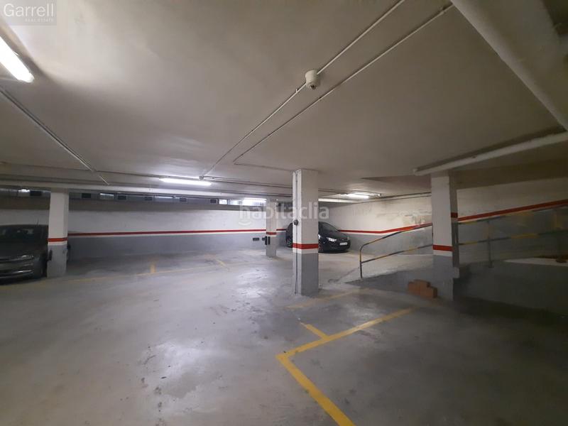 Foto c214863d-240d-460e-ba03-f8eb99d81013. Autoparkplatz in Estació de França Mollet del Vallès