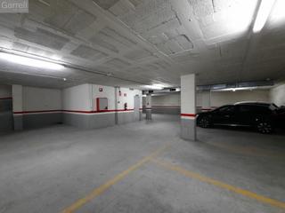 Car parking in CL ANGEL GUIMERA 
 N- Es: Pl:S Pt:
 MOLLET DEL VALLES (BARCELO