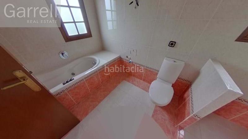 Foto 7c0982bb-7cb4-4644-9630-209ae12e9e38. Chalet mit parking pool in Els Masos - Els Garrofers Coma-ruga