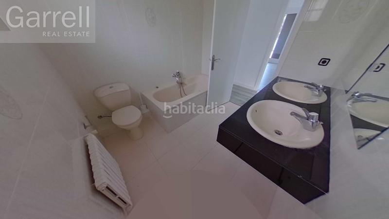 Foto 98b7793e-1a7a-4c70-aeb8-56c2068d8885. Chalet avec parking piscine dans Els Masos - Els Garrofers Coma-ruga