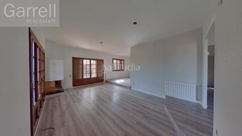 Foto f0a30d4f-37e4-4d12-bf7c-c9311cf6c3aa. Chalet avec parking piscine dans Els Masos - Els Garrofers Coma-ruga