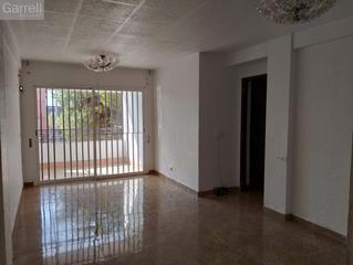 Pis  Cl riu brugent  bl:e pl: pt:dr
 tarragona (camp clar) (tarragon