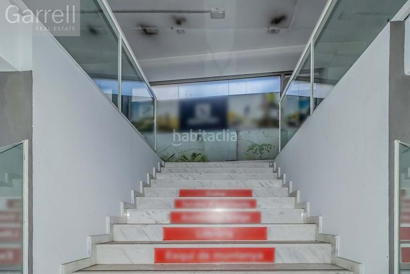 Foto b174f2e0-f70e-4bfd-9940-10227445e555. Business premise in Centre Sabadell