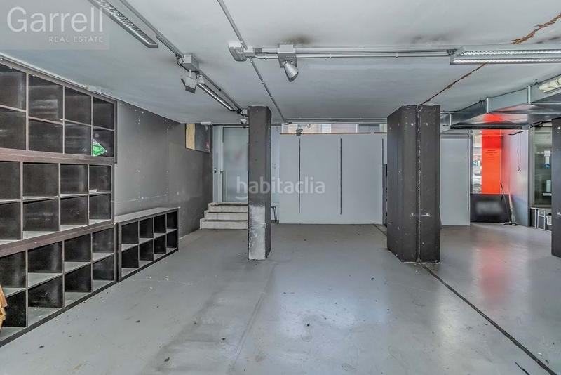 Foto e5f16248-332e-4ac1-9aef-98b16cd24d52. Business premise in Centre Sabadell