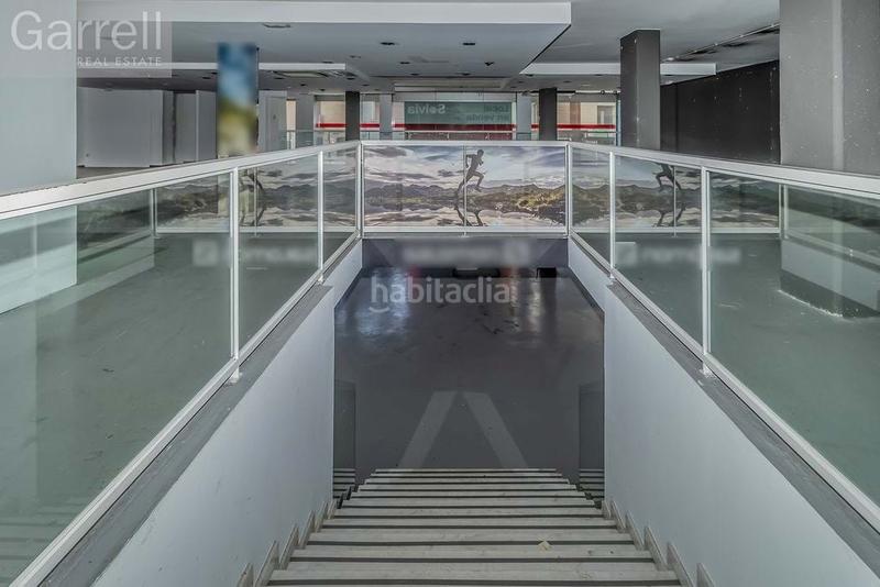 Foto 82308e69-9132-4e34-8edc-a37bc43eb690. Local comercial en Centre Sabadell