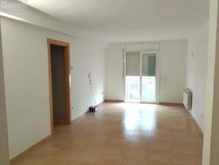Piso  Cl calaf  es: pl: pt:
 roda de bera (tarragona)