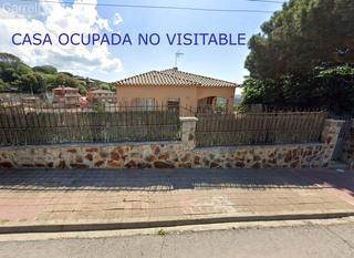 Xalet  Av. can massuet. Casa ocupada