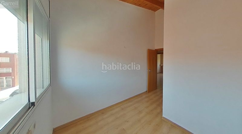 Foto 087aa61a-c458-46eb-abf8-12d10e52fbe2. Chalet en Roc Blanc Terrassa