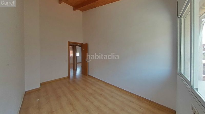 Foto 6f45776c-e3ee-4182-b73b-bb1dd79db591. Chalet en Roc Blanc Terrassa