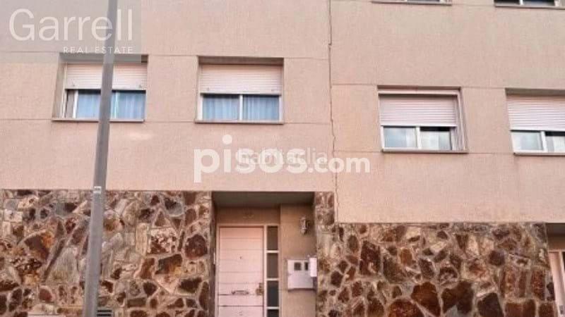 Foto 8e275c9b-47a0-4bcb-9a3a-b1bd89c37828. Chalet en Roc Blanc Terrassa