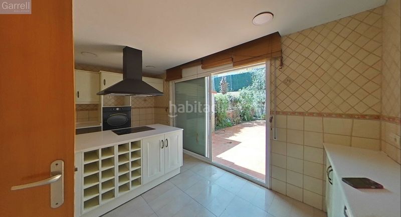 Foto d7e9c249-a80e-425c-b19e-c5480bf5d43e. Chalet en Roc Blanc Terrassa