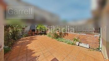 Foto ffad1f4a-48bd-4ad1-9979-805fc8f2ae3a. Chalet en Roc Blanc Terrassa