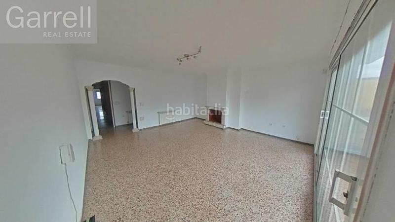 Foto f9ee7ddf-42ab-47ec-833f-9036516b19e8. Flat in Els Pavos Blanes