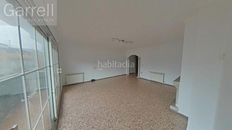 Foto a85235e1-4c17-459b-9cb0-f3fd96f63111. Pis a Els Pavos Blanes